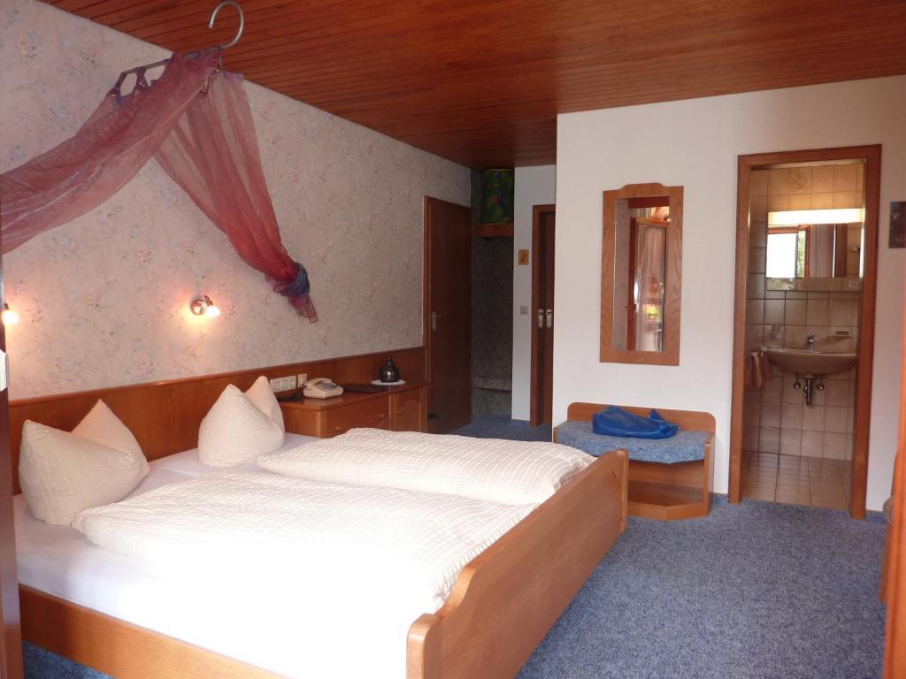 Atina Hotel Bad Wildbad Pokój zdjęcie